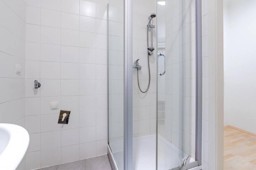 Cozy Studio Apartment Located In Vienna'S Vibrant City Center Eksteriør billede