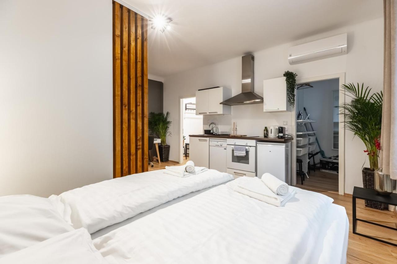 Cozy Studio Apartment Located In Vienna'S Vibrant City Center Eksteriør billede