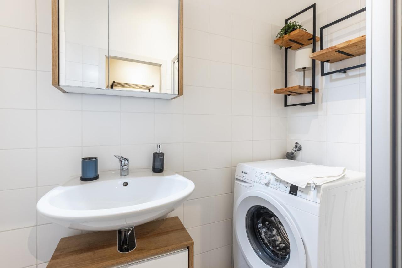Cozy Studio Apartment Located In Vienna'S Vibrant City Center Eksteriør billede